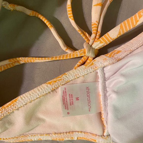 Bathing suit - Picture 3 of 4